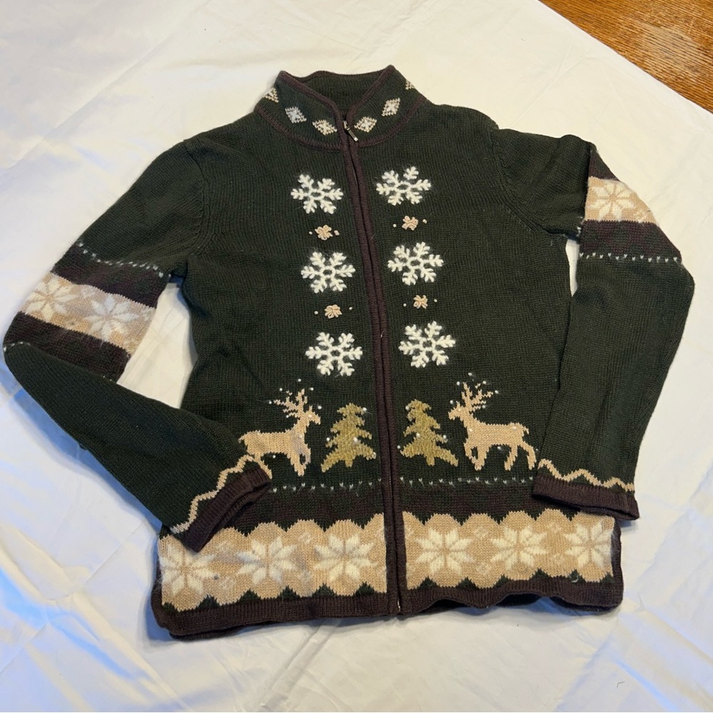 Guide Series heavy winter sweater. Size XS